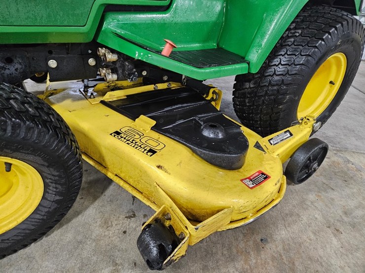 john-deere-445-image-9