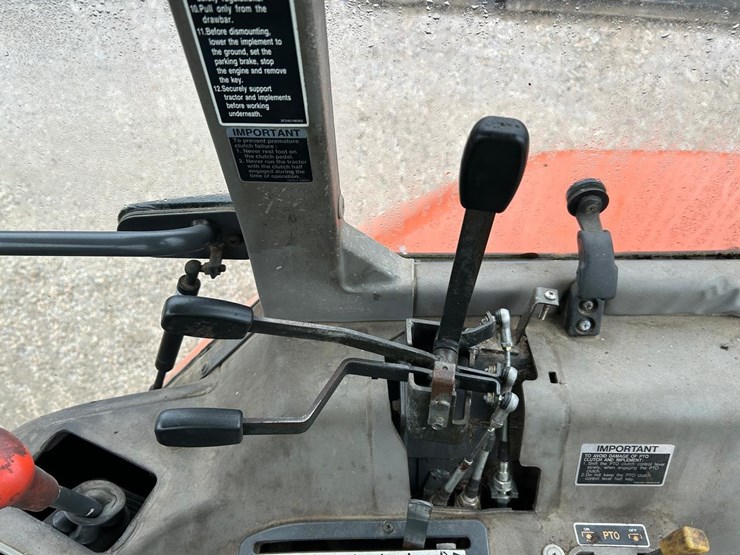 kubota-m105s-image-25