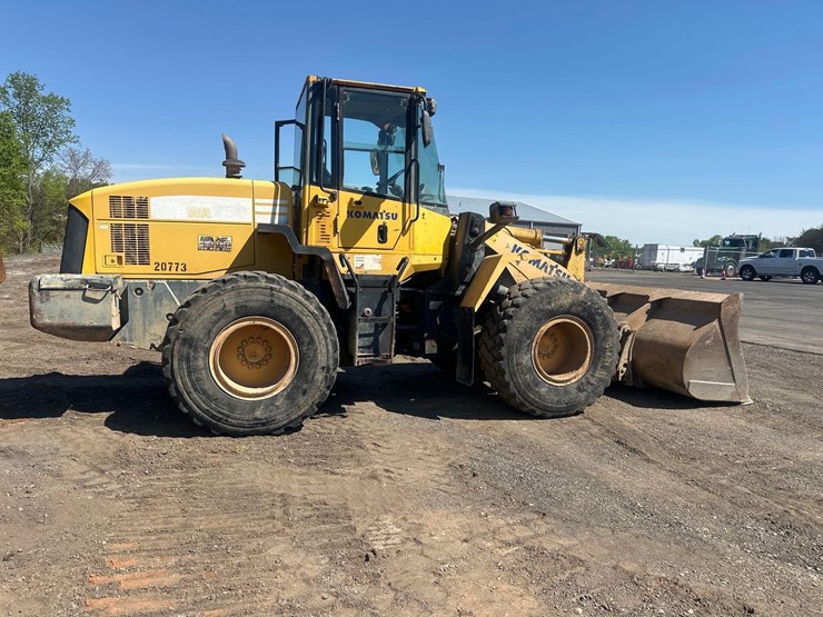 2004-komatsu-wa250-5l-image-3