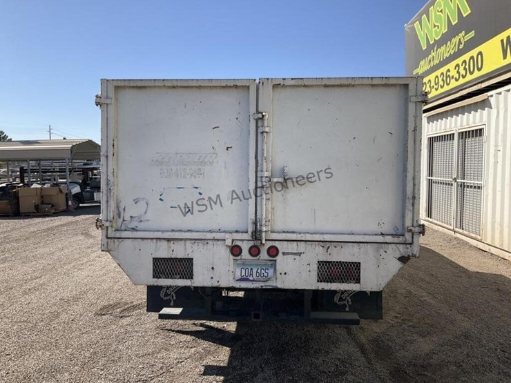 2007-mitsubishi-fuso-fe-image-6