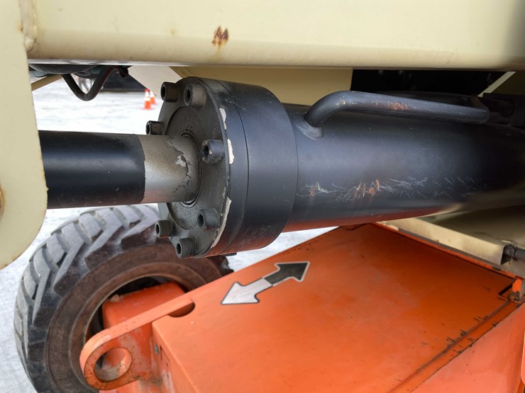 2006-jlg-450a-image-12