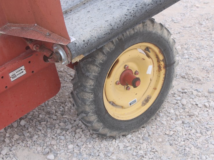 1991-new-holland-144-image-12