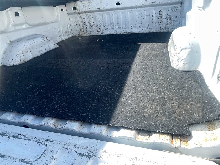 2017-chevrolet-1500-image-55