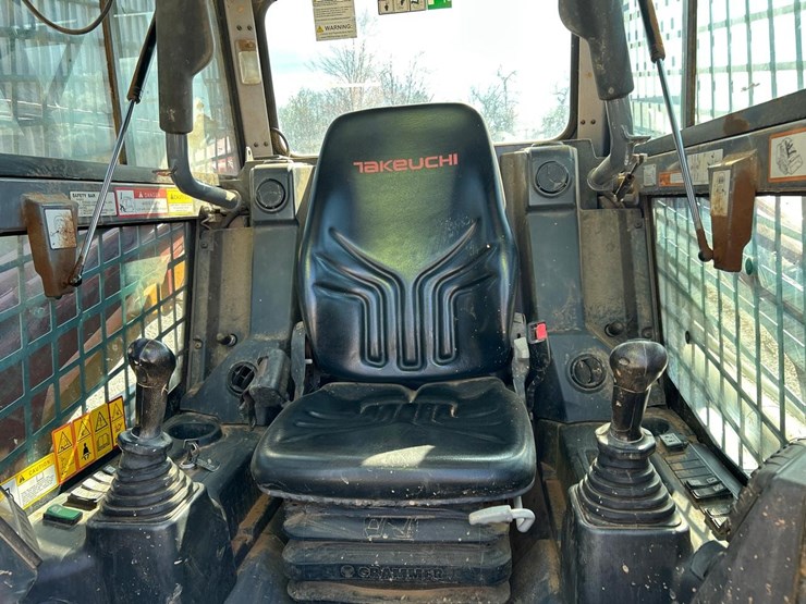 2020-takeuchi-tl12r2-image-19