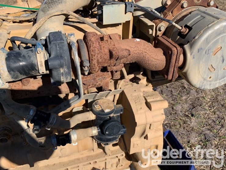 caterpillar-246d-image-15