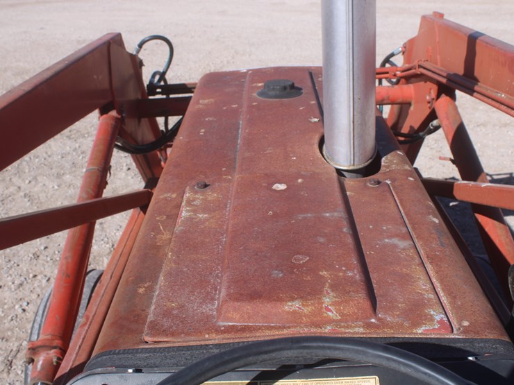 1989-case-ih-685-image-41