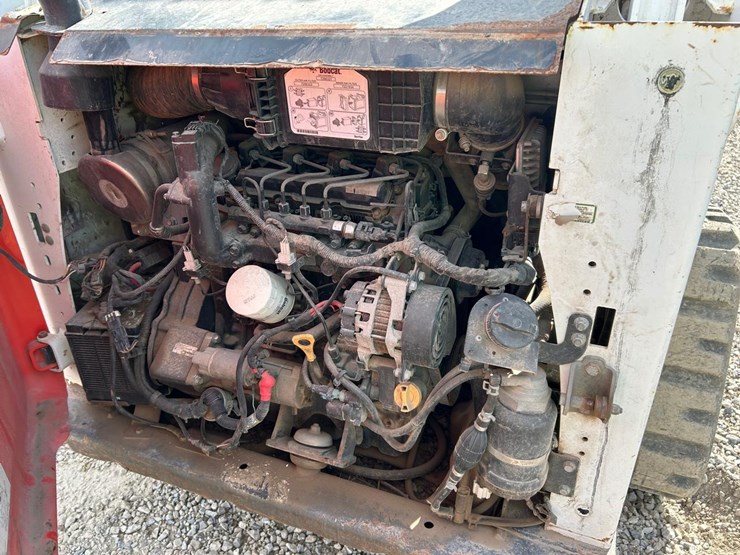 2019-bobcat-t595-image-16