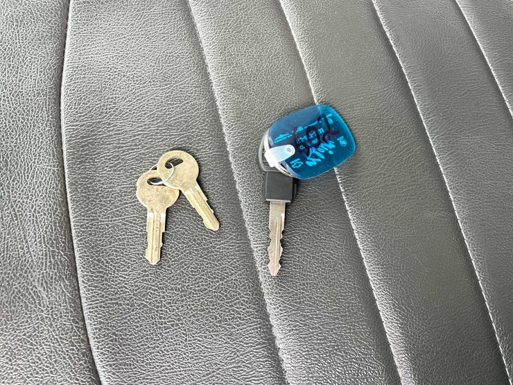 2016-dodge-2500-image-106