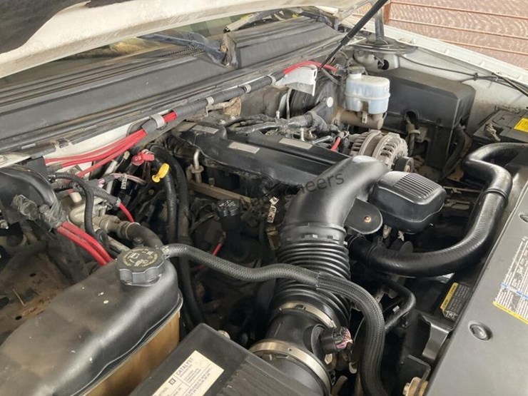 2007-chevrolet-tahoe-image-13