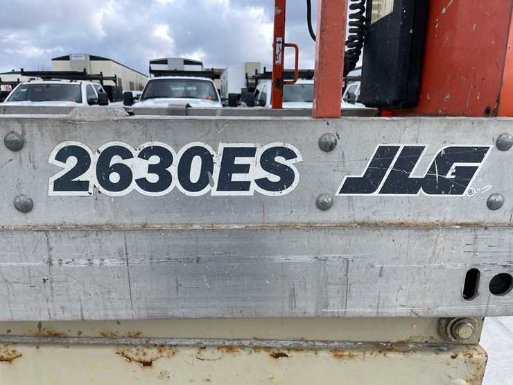 2008-jlg-2630es-image-9