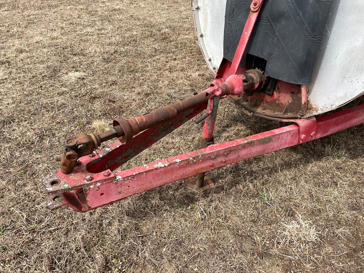 #211-•-slinger-style-manure-spreader-image-9