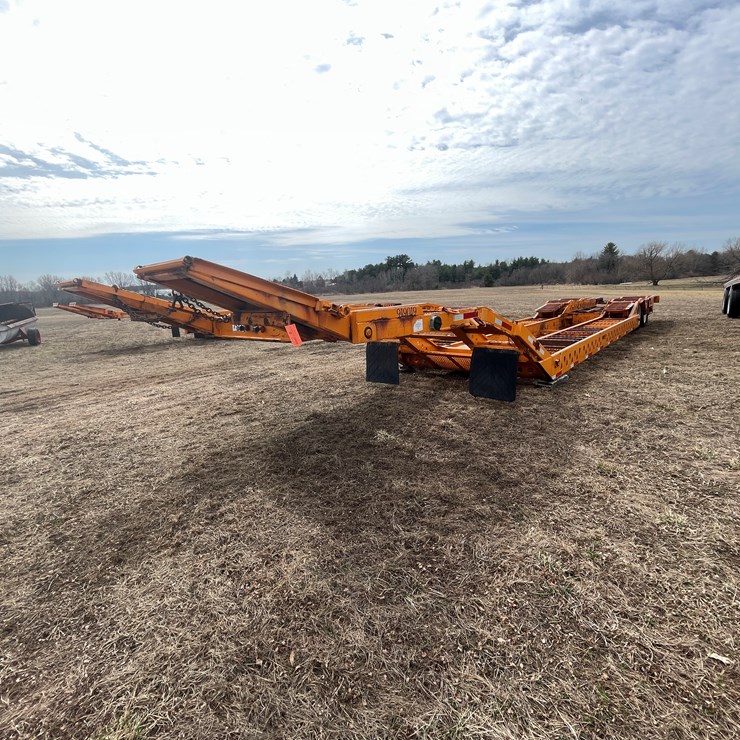 #155 • 2005 Delavan Semi Truck Auto Hauler Trailer (Delay in Title)