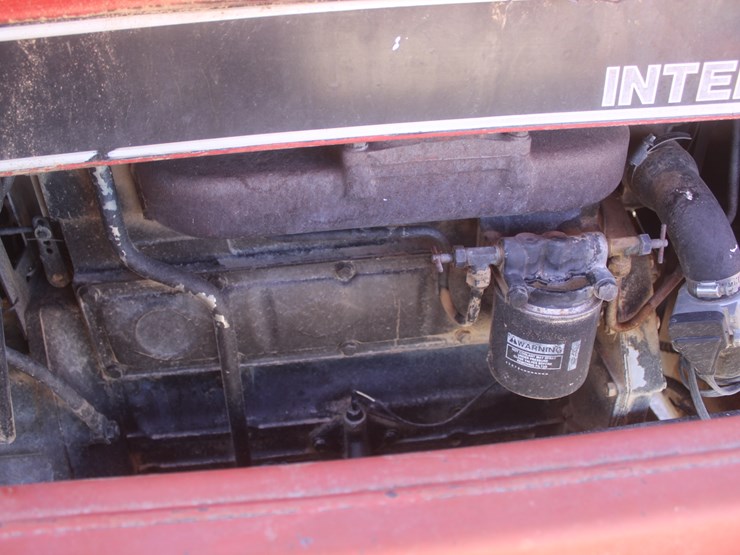 1989-case-ih-685-image-26