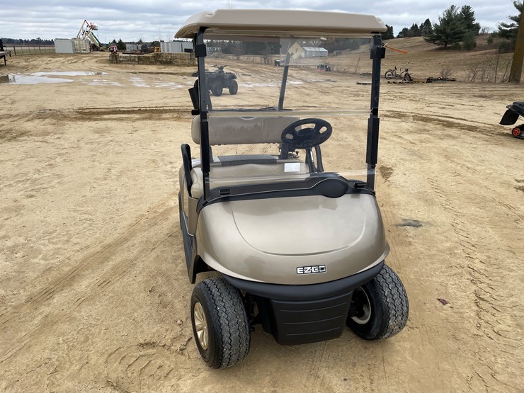 #605-•-ez-go-rxv-electric-golf-cart-image-2