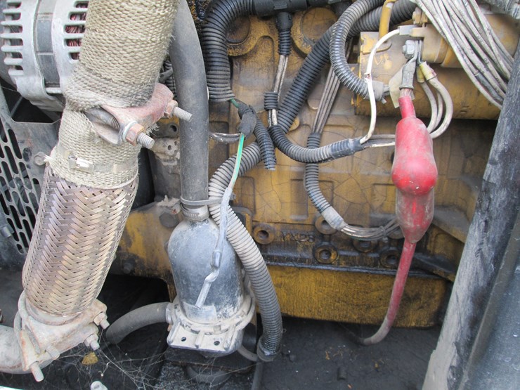 2007-caterpillar-xq20-image-10