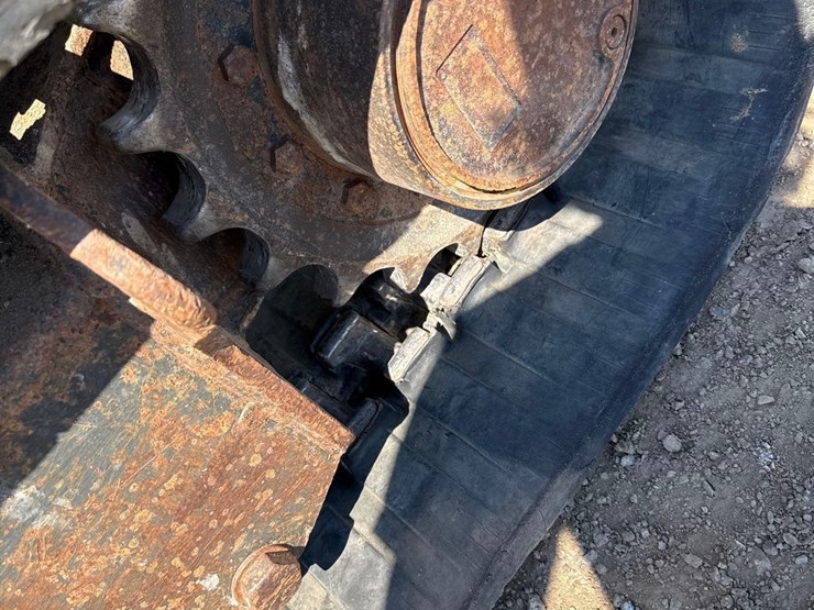 2012-bobcat-e50-image-17