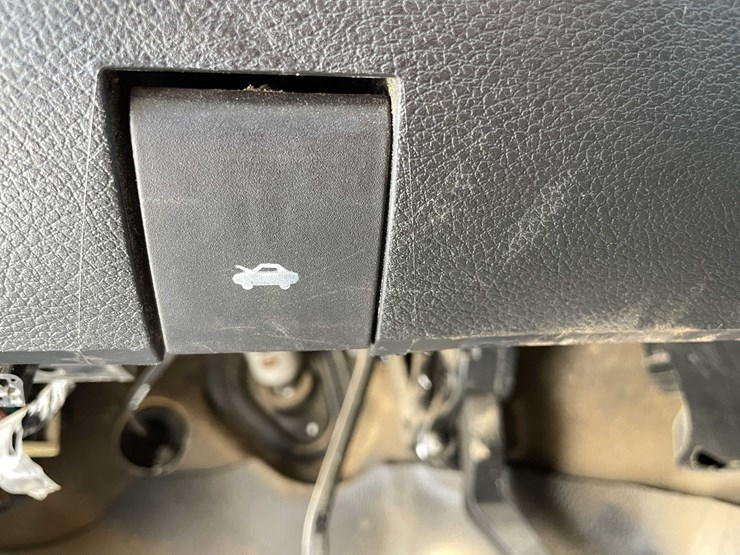 2015-dodge-2500-image-69