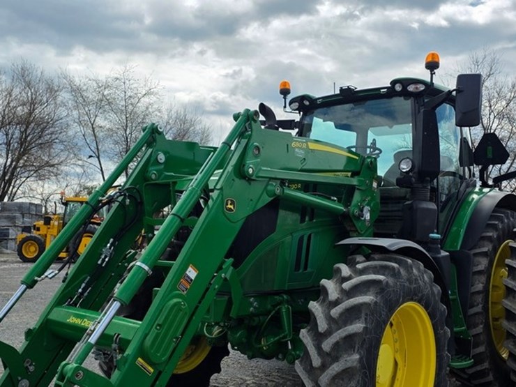2021-john-deere-6230r-image-51