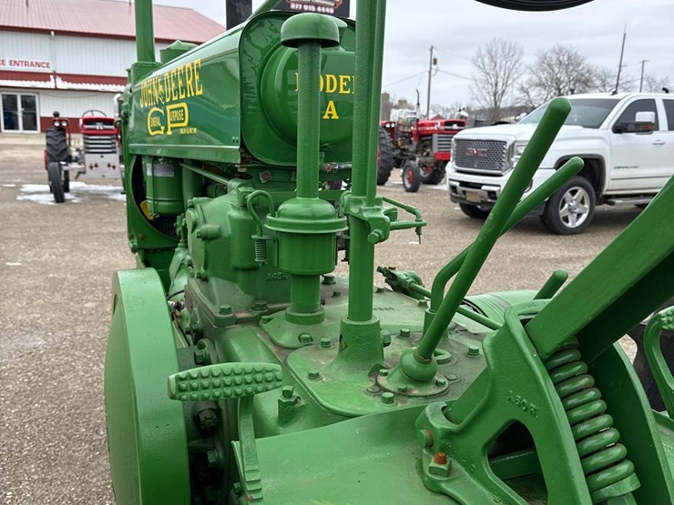 john-deere-a-image-8