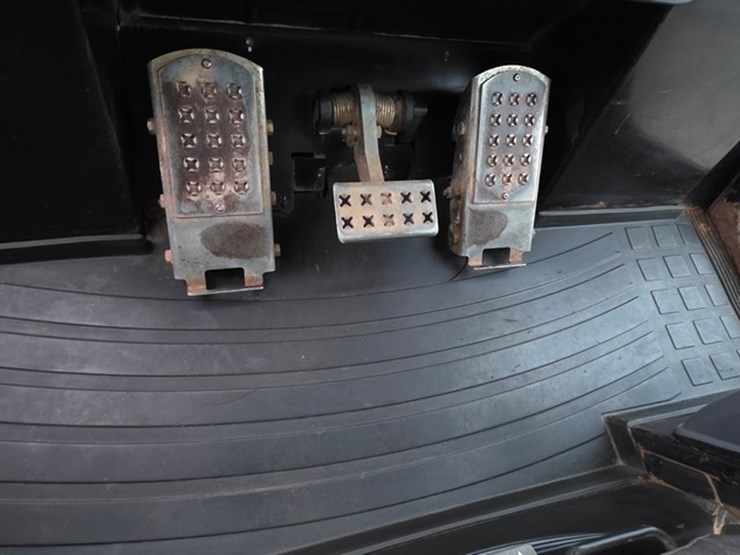 2006-caterpillar-963c-image-85