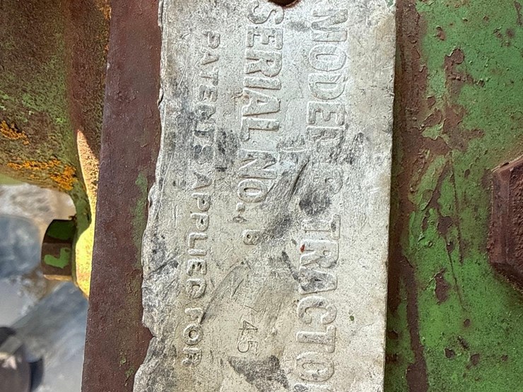 john-deere-b-image-7