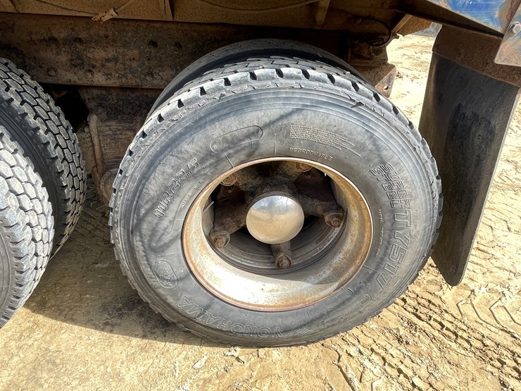 #401-•-1991-mac-rb688s-dump-truck-(has-mn-title)-image-133