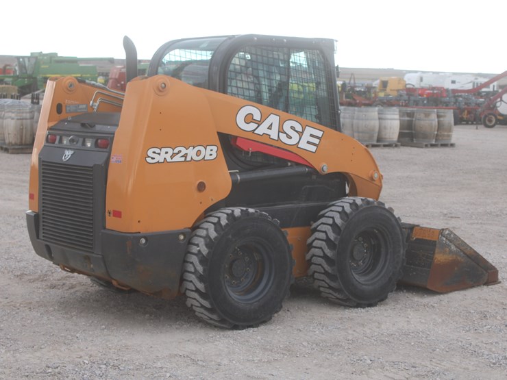 2022-case-sr210b-image-5