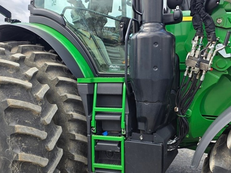 2021-john-deere-6230r-image-15