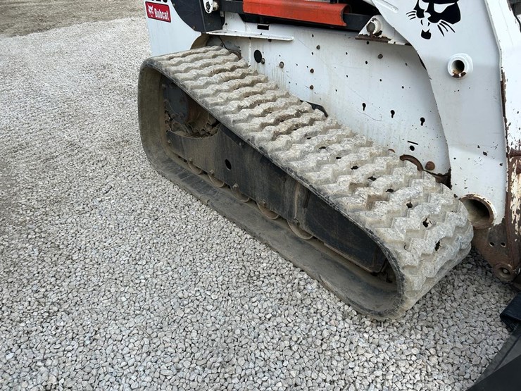 bobcat-t320-image-12