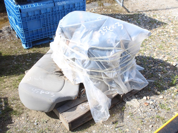 toyota-sequoia-image-1