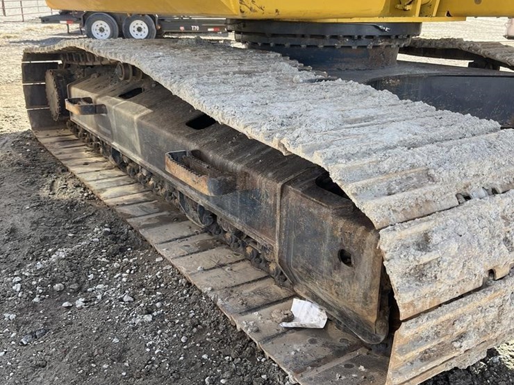 2018-komatsu-pc210-lc-11-image-45