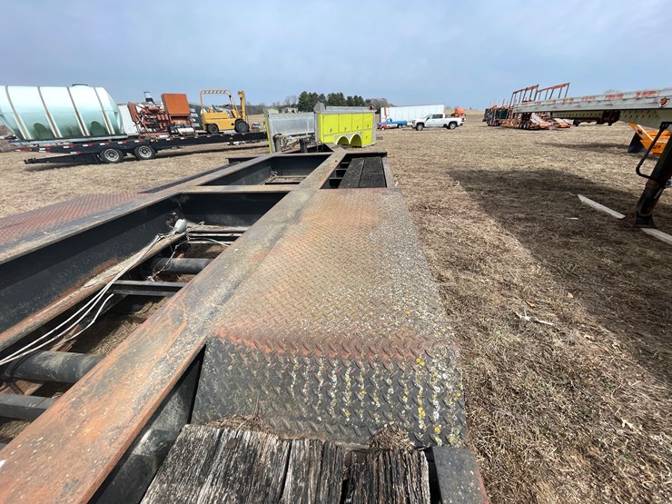 #156-•-2001-k-&-w-trailers-pintle-hitch-trailer-(has-wi-title)-image-26