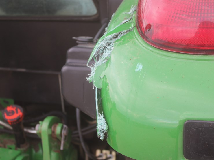 2013-john-deere-5100e-image-57