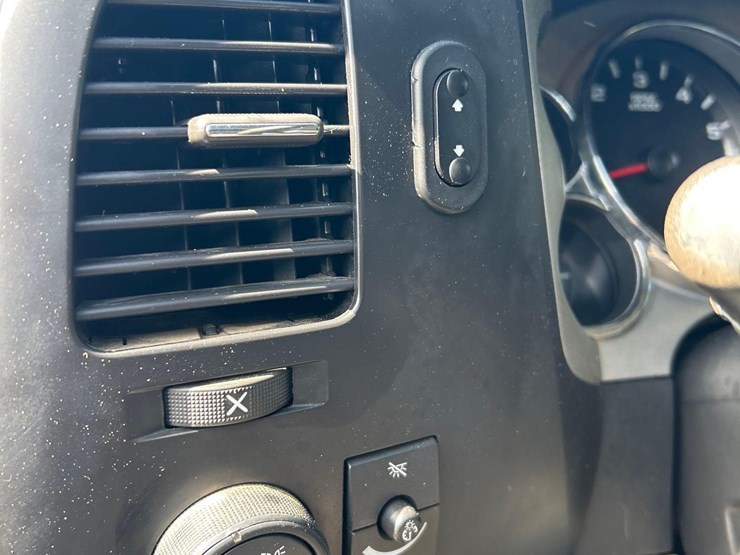 2007-gmc-sierra-2500hd-image-19