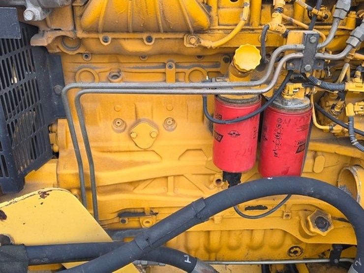 2006-new-holland-ts135a-image-55