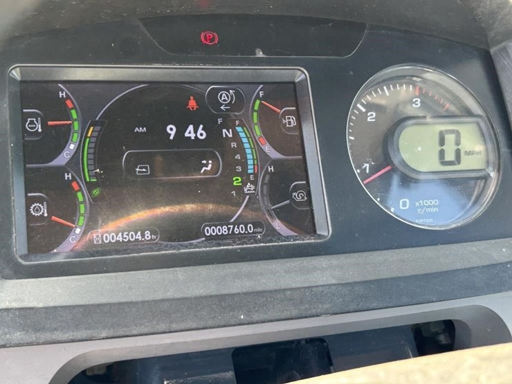 2018-komatsu-wa270-8-image-35