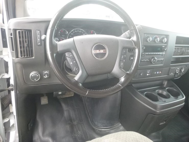 2021-gmc-3500-image-13