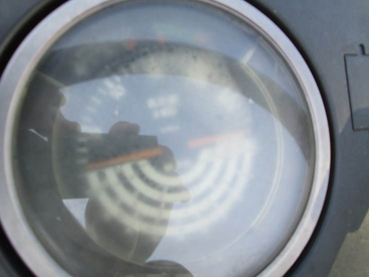 john-deere-2550-image-31