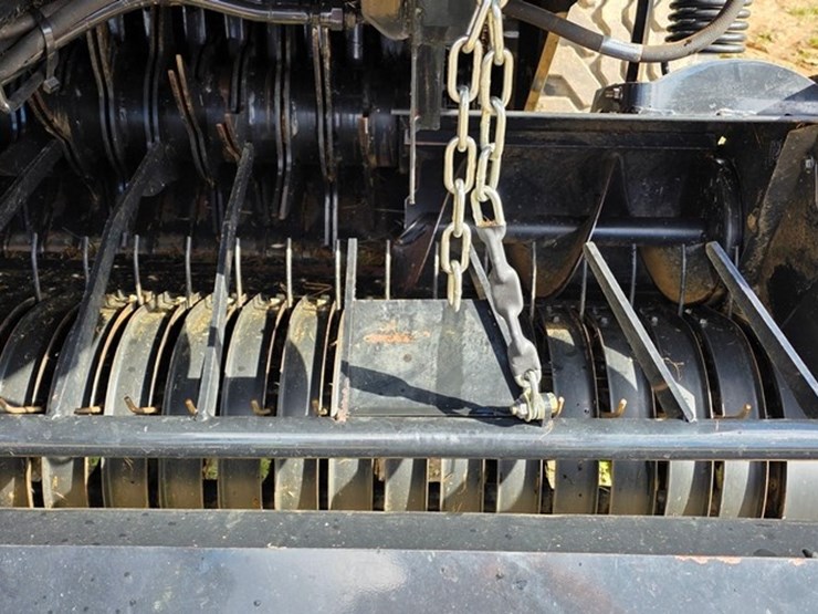 2023-case-ih-rb455-image-27