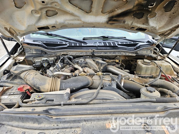 2018-ford-f550-xl-image-15