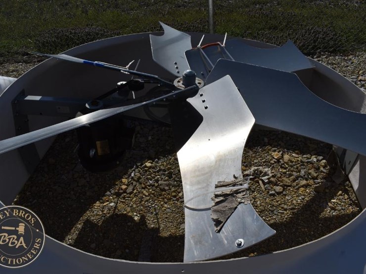 ventec-72in-barn-fan-38950-image-3