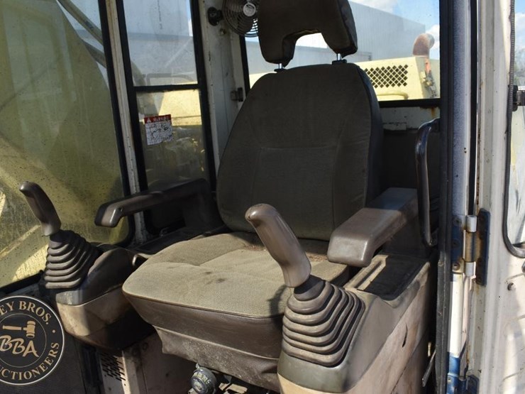 komatsu-pc300-5k-image-48