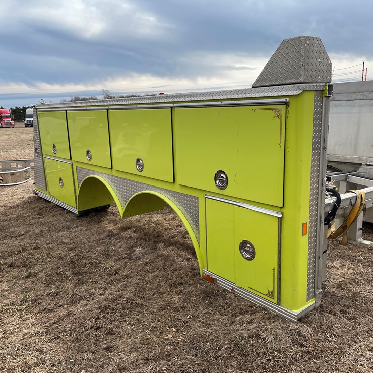 #10719 • One Side of Fire Truck Box