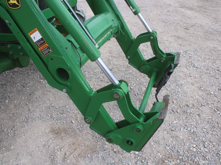 2013-john-deere-5100e-image-72