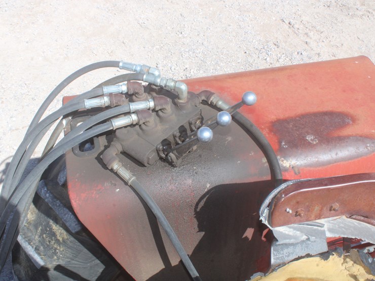 1966-international-706-image-37