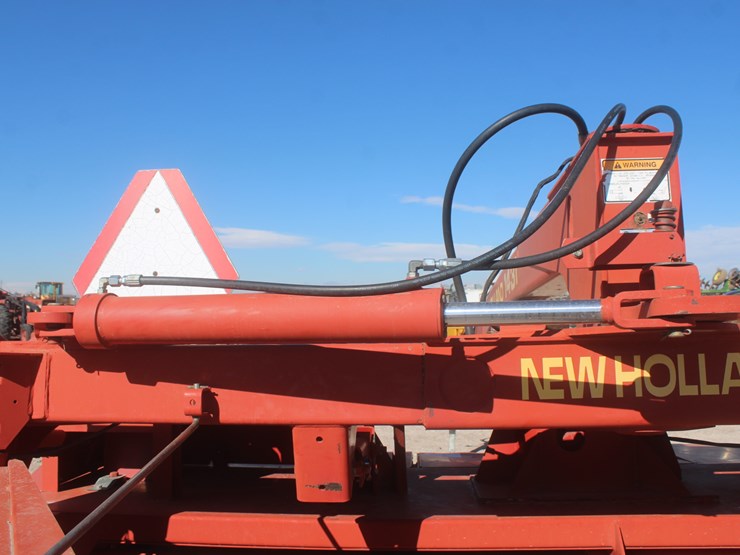 new-holland-1431-image-26