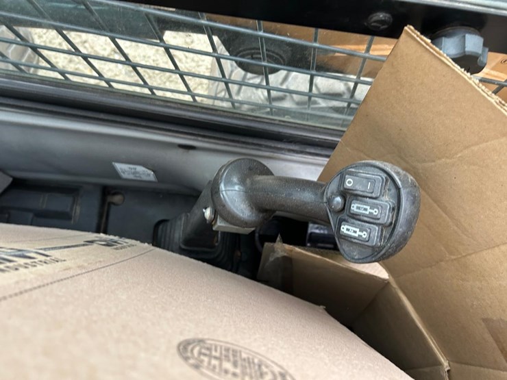 2017-case-sr270b-image-21