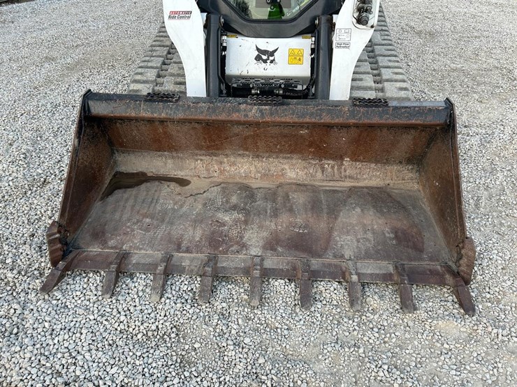 2023-bobcat-t770-image-9