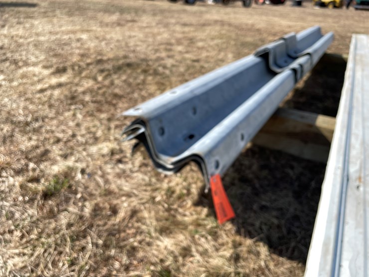 #10687-•-(9)-13'-6"-sections-of-guard-rail-image-1