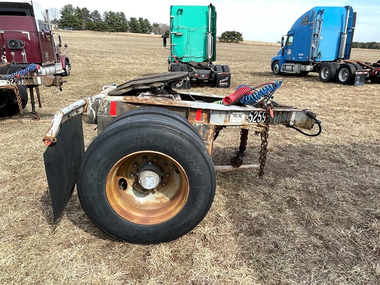 1983-fruehauf-semi-image-4